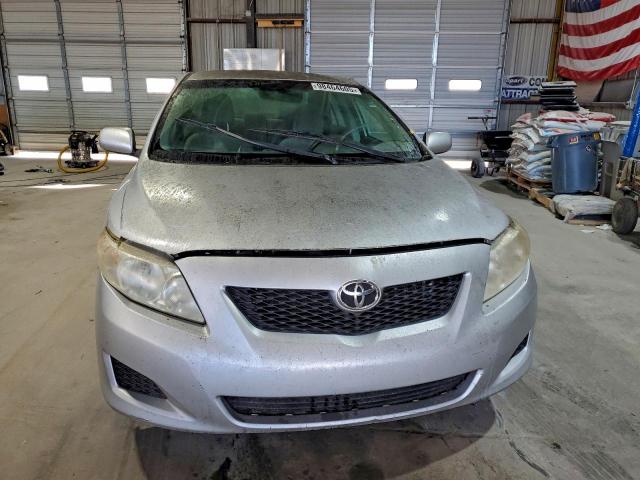 Toyota Corolla Base Image 6