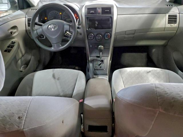 Toyota Corolla Base Image 3