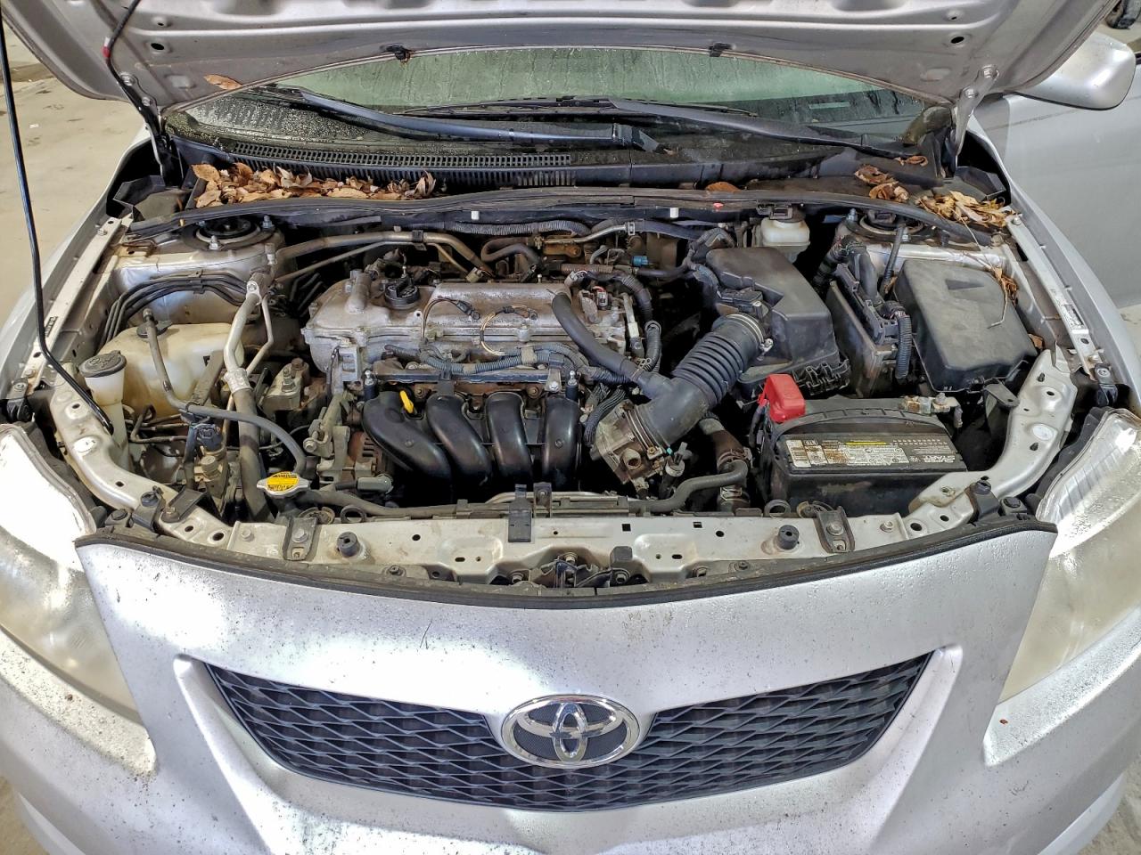 Toyota Corolla Base Image 7