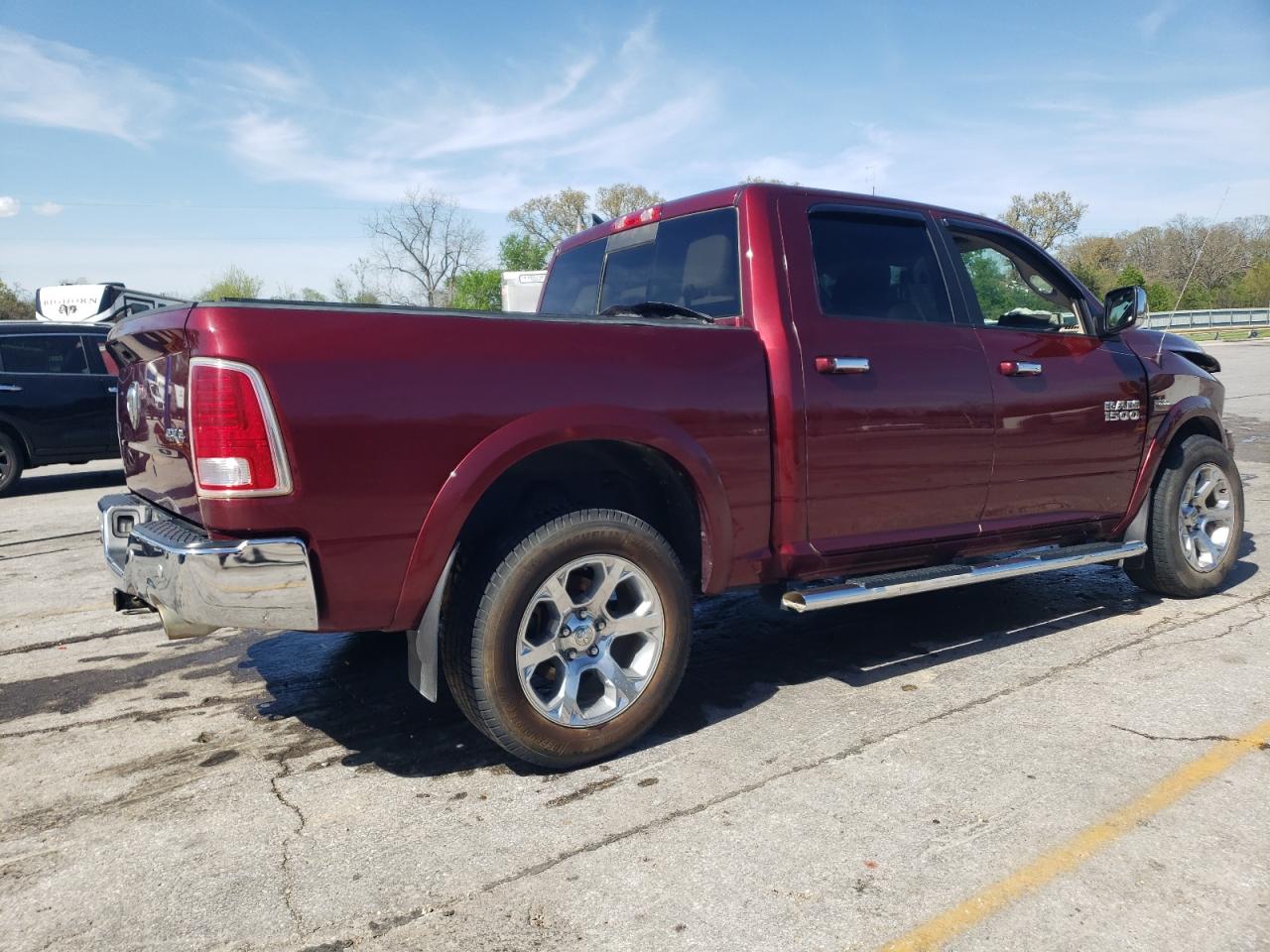 Ram 1500 Laramie Image 12